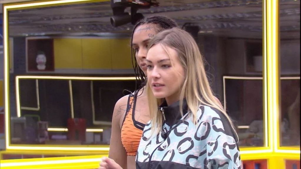 'BBB 22': "A casa não é sua", diz Bárbara para Naiara Azevedo 'BBB 22': "A casa não é sua", diz Bárbara para Naiara Azevedo