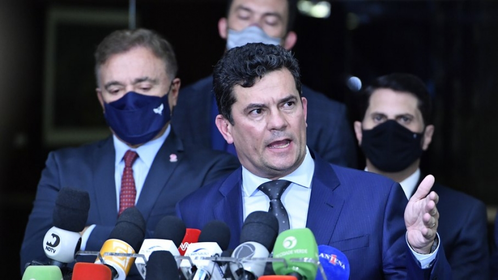 Moro: "Bolsonaro e Lula têm medo da minha pré-candidatura" Moro: "Bolsonaro e Lula têm medo da minha pré-candidatura"