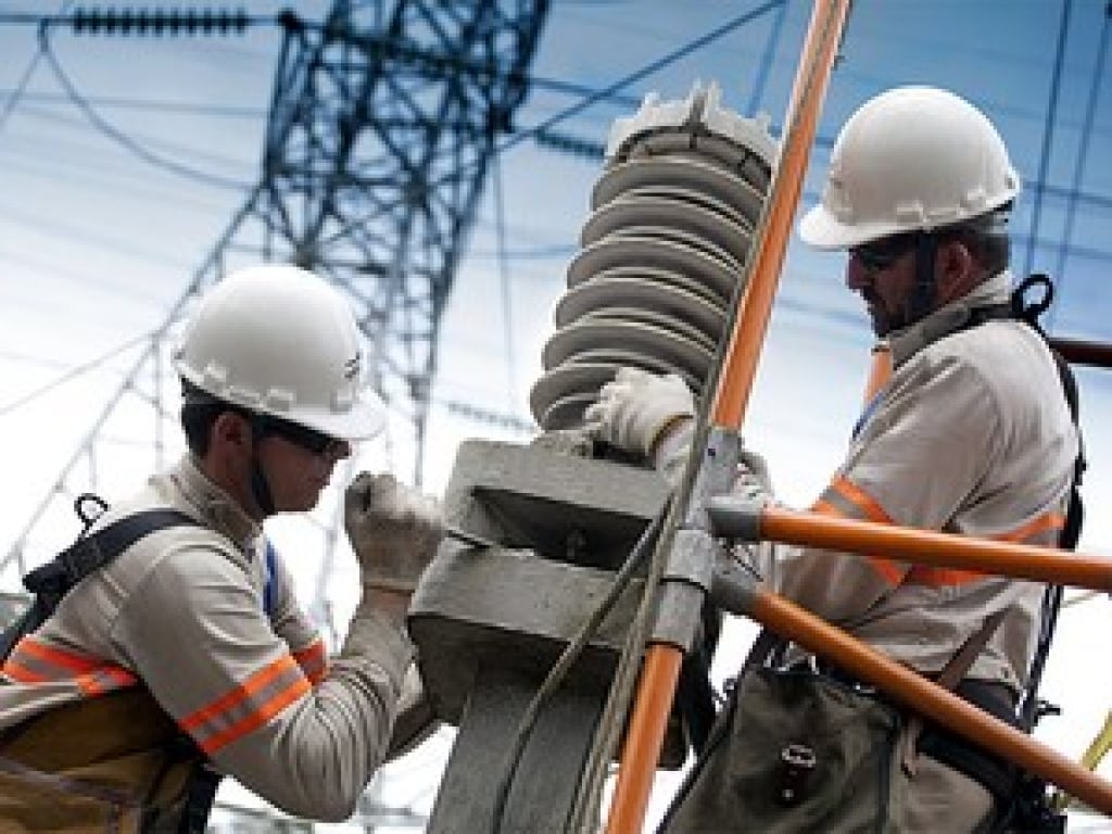 CPFL faz curso gratuito para eletricistas em Bauru; estadia para candidatos de fora