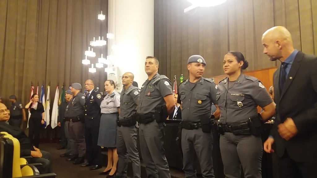 Herói Real - Soldado de Marília recebe homenagem das Forças da Paz