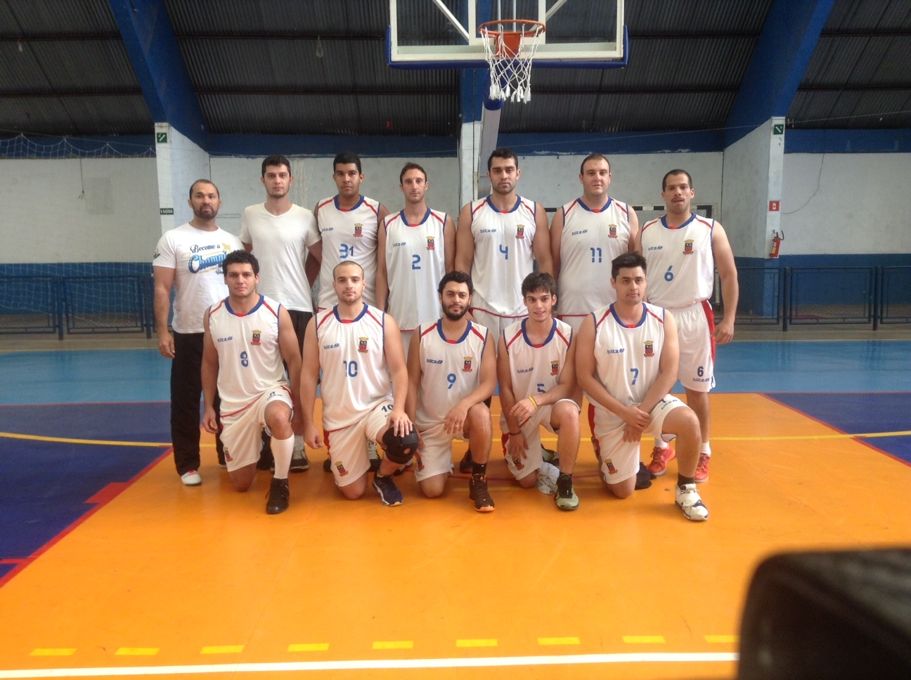 Golden Boys e Facção fazem a final no Basquete Marília