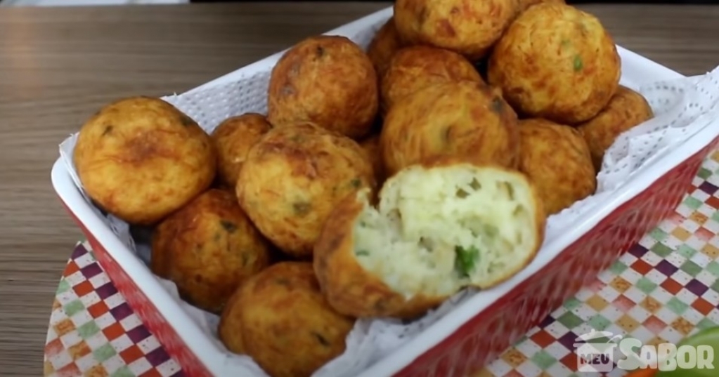 Aprenda a fazer um maravilhoso bolinho de bacalhau!