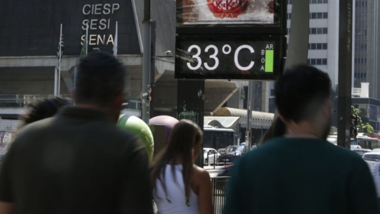 Paulo Pinto/Agência Brasil – 19.09.2023 Termômetros na Avenida Paulista oscilando entre 33ºC e 35ºC