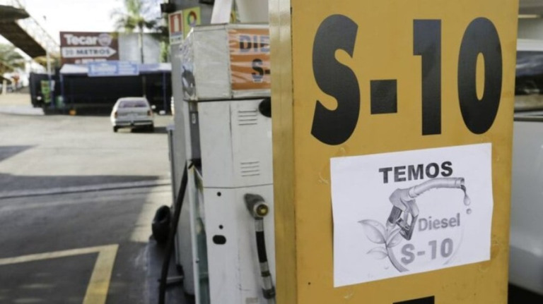 Preço do diesel sobe 25% em um ano, aponta Ticket Log