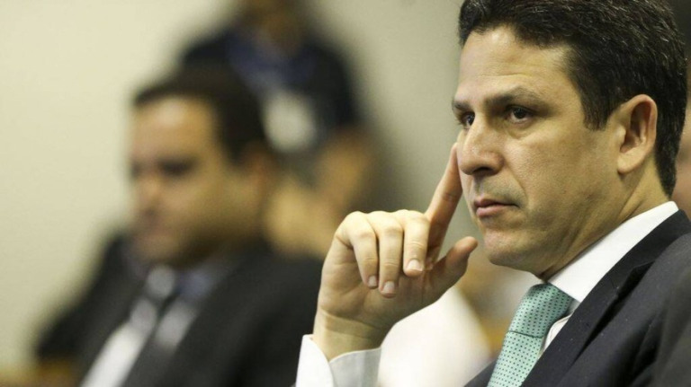 PSDB se mantém neutro e libera filiados para apoiar Lula ou Bolsonaro