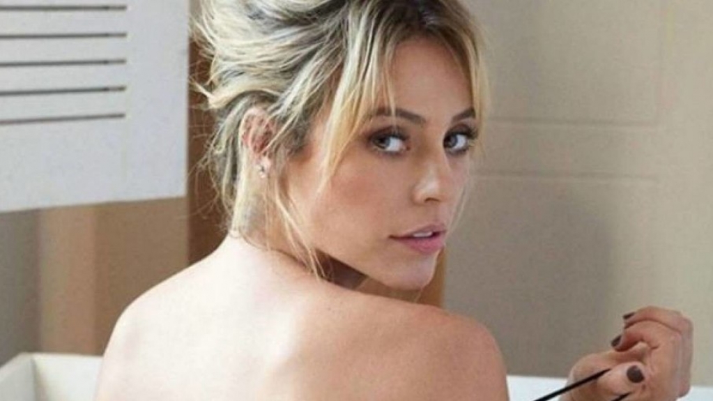 Paolla Oliveira revela que já recebeu muitos 'não' por ser 'cheia de curvas' Paolla Oliveira revela que já recebeu muitos 'não' por ser 'cheia de curvas'