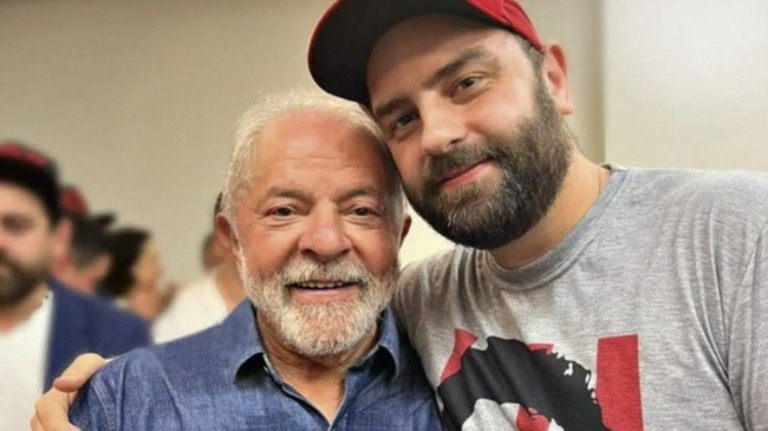 'Não fugimos', disse filho de Lula sobre Carlos Bolsonaro nos EUA