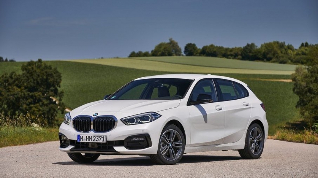 BMW começa a vender a versão 118i M Sport com uma série de novidades