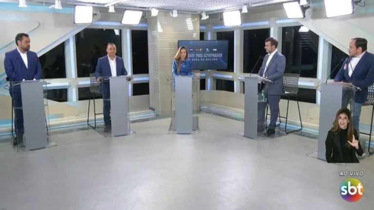 Debate: Freixo e Neves abandonam hostilidades e centram fogo em Castro