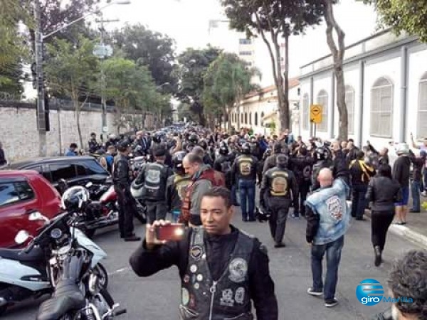 Motociclistas protestam em frente à Corregedoria da PM