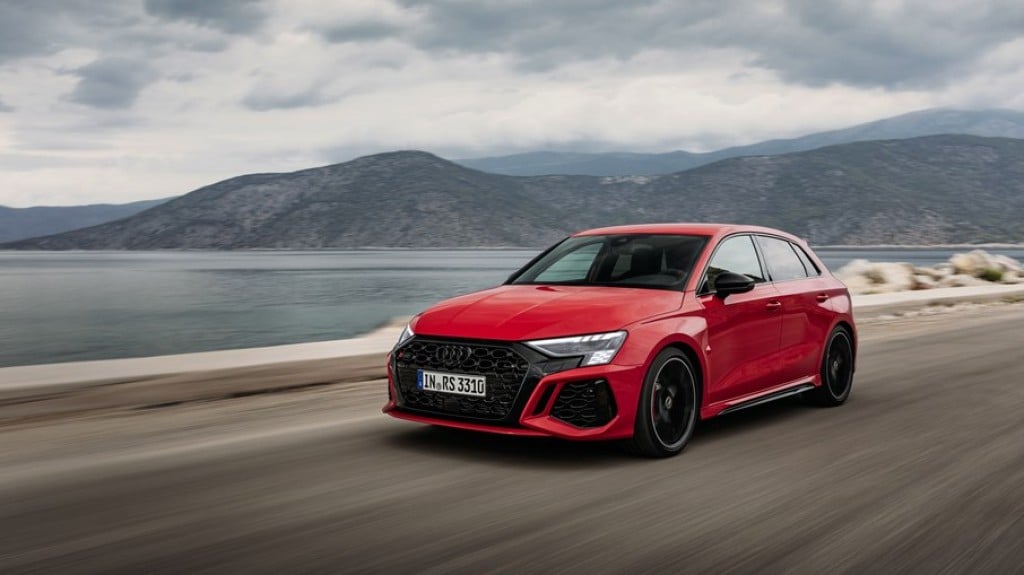 Nova geração do esportivo Audi RS3 pode ser 100% elétrica