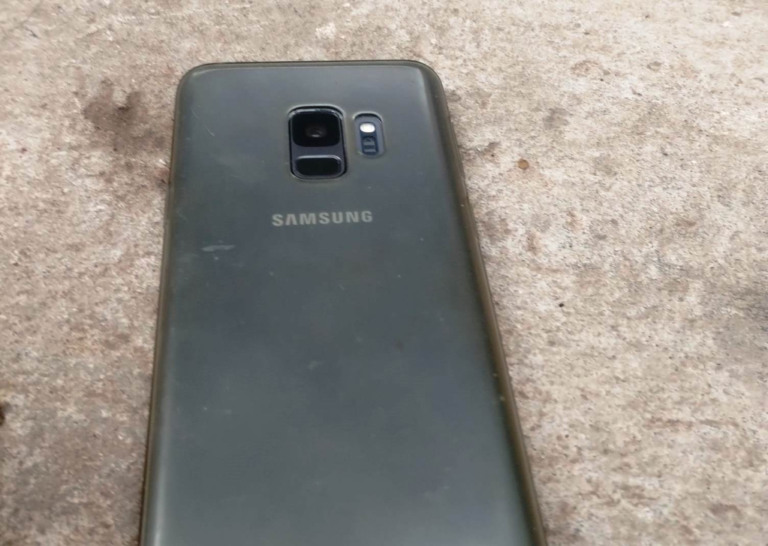 Professor tem celular extraviado em Marília, ex-aluno devolve com muitos elogios