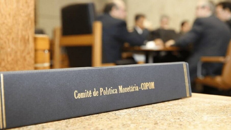 BC inicia segunda reunião do ano por taxa de juros com guerra no radar