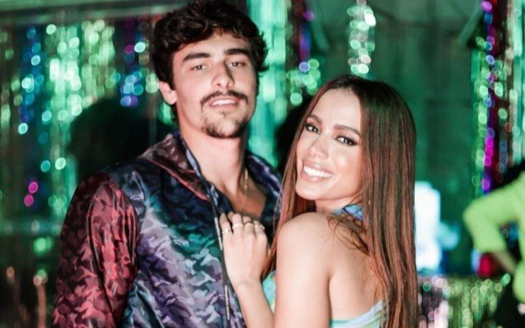 Anitta e ex-namorado de Sasha ficam após festa da cantora