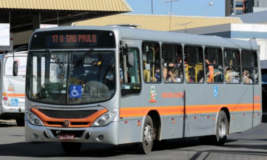 Reajuste de passagens de ônibus pode virar briga judicial em Marília