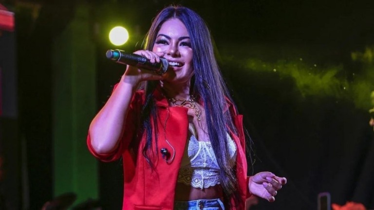 Paulinha Abelha continua na UTI e com quadro neurológico grave