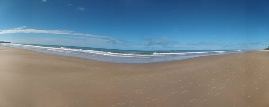 Imagem panorâmica da Praia dos Nativos, em Trancoso (BA). Foto: Rafael Nascimento