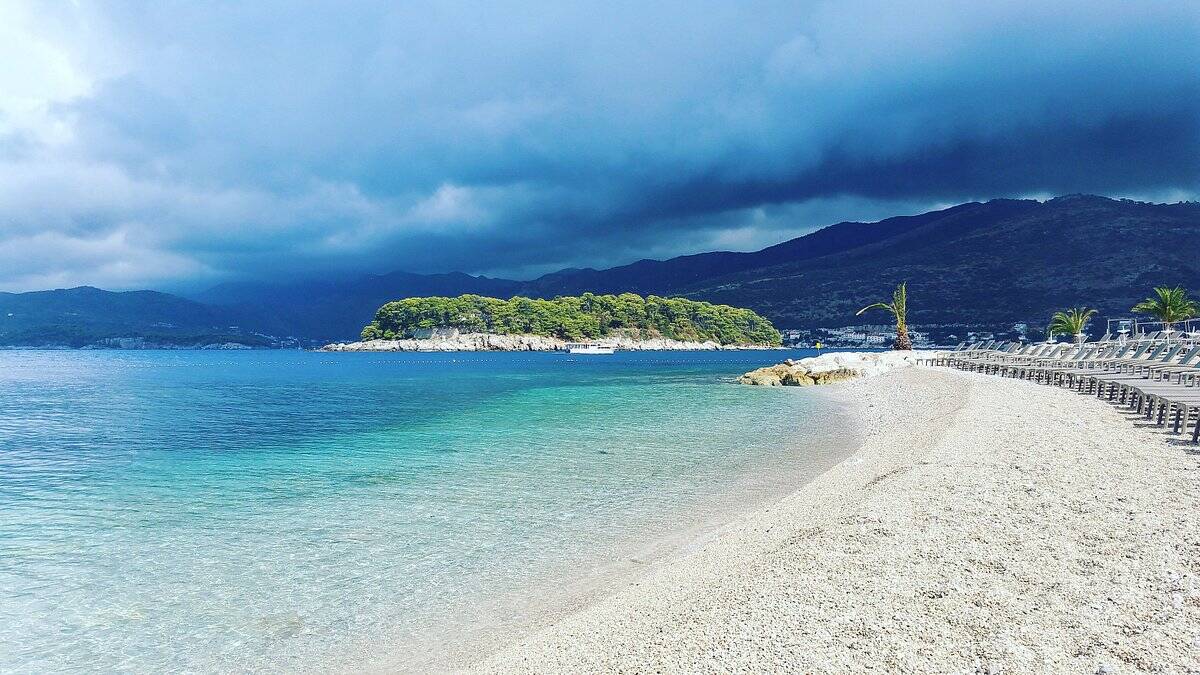 Praia de Copacabana de Dubrovnik. Foto: Reprodução