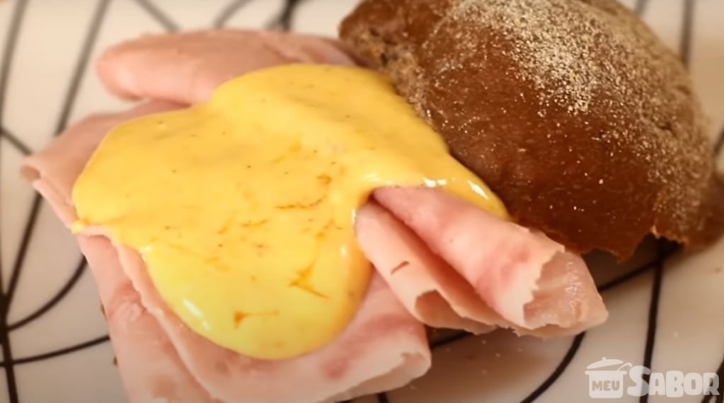 Um bom churrasco pede um saboroso molho de Mostarda e Mel