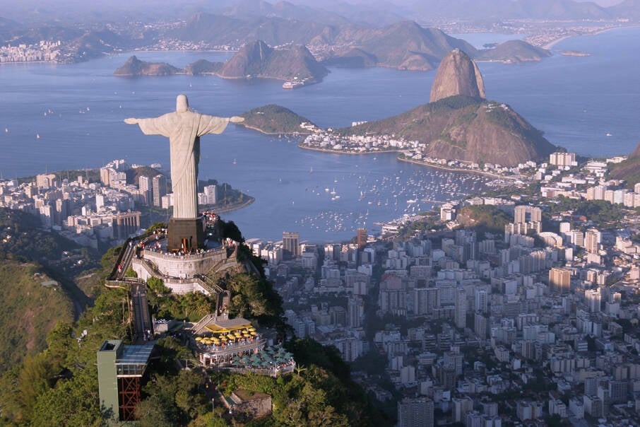 Passeio de helicóptero no Rio é perfeito para apreciar imagens panorâmicas da Cidade Maravilhosa. Foto: RioTur Divulgação