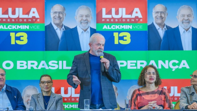 Lula aposta em tática usada por Dilma em 2014 para vencer eleição
