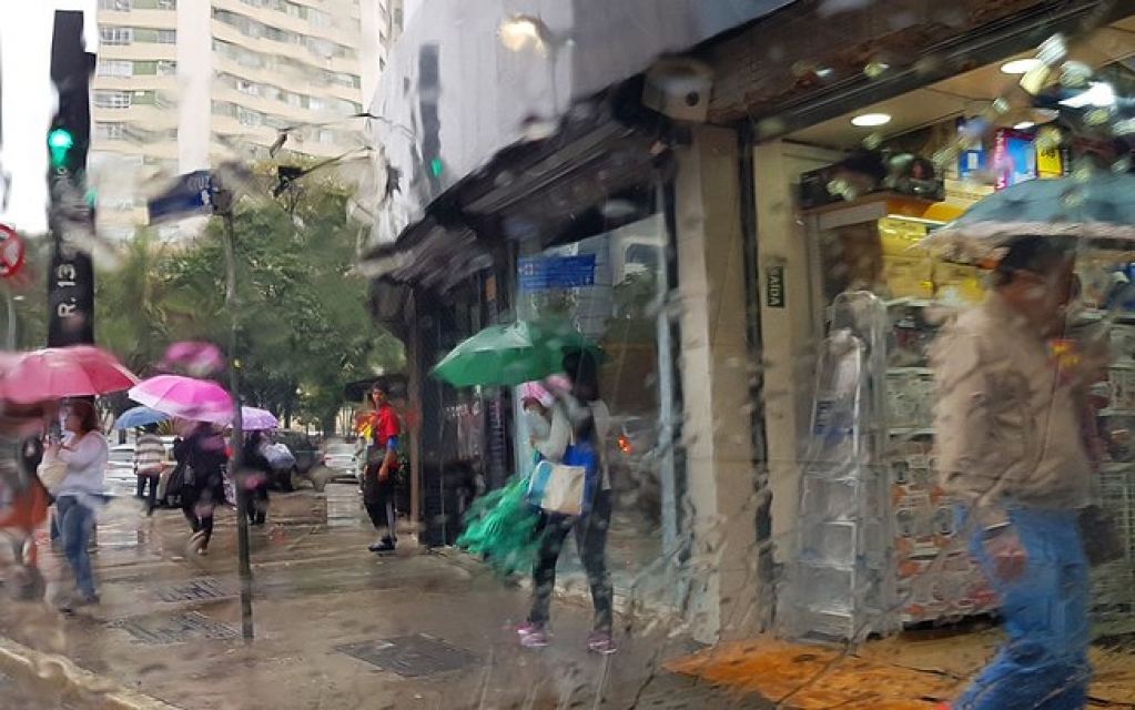 Chuva e calor nesta quarta em São Paulo