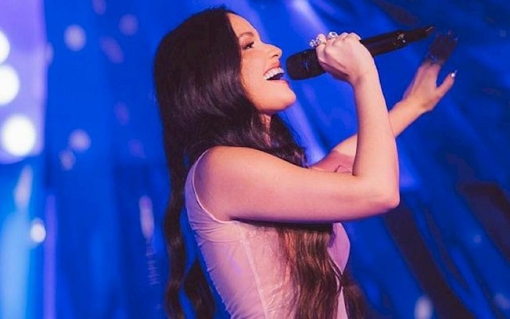 Juliette homenageia Marília Mendonça em primeiro show de sua turnê Juliette homenageia Marília Mendonça em primeiro show de sua turnê