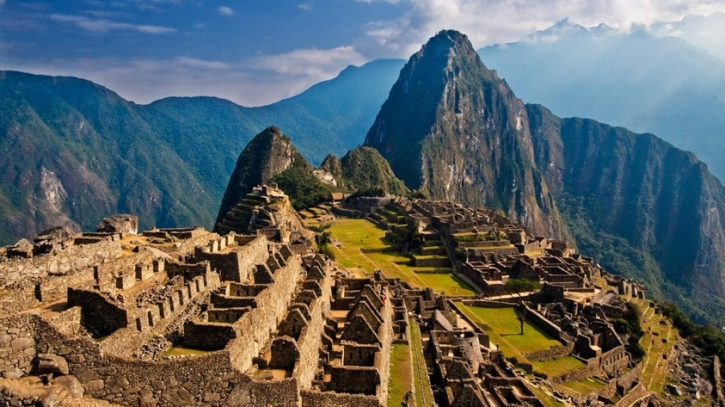 Após um mês fechado, Machu Picchu, no Peru, reabre para visitação