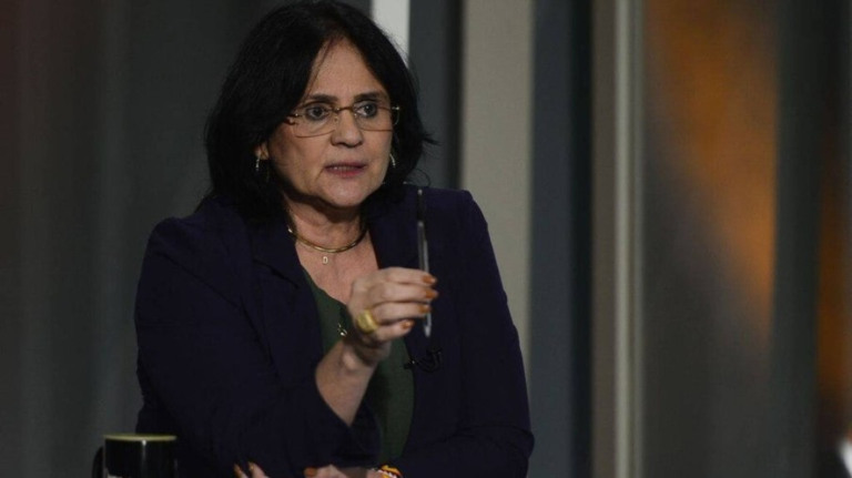Caso Yanomami: PSOL protocola ação pedindo cassação de Damares Alves