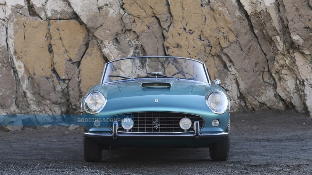 Rara Ferrari de 1962 é vendida por quase R$100 milhões nos EUA