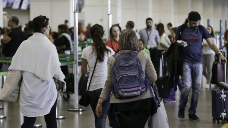 2,9 milhões tiveram voos atrasados ou cancelados até abril