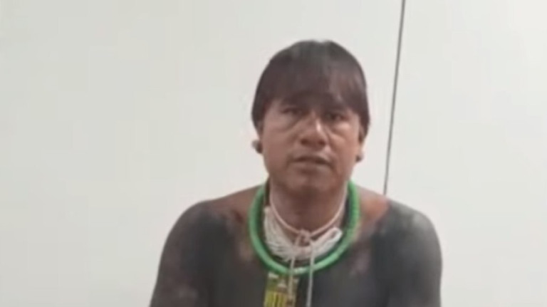 Na sede da PF, cacique Serere grava vídeo pedindo fim de conflitos