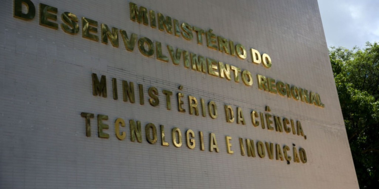 © José Cruz/ Agência