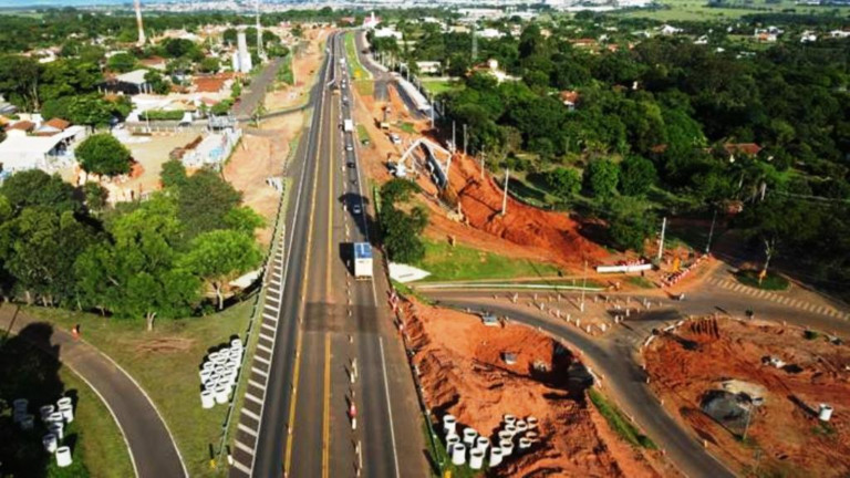 Vídeo mostra avanço de obras na SP-294; empresa pede atenção a motoristas