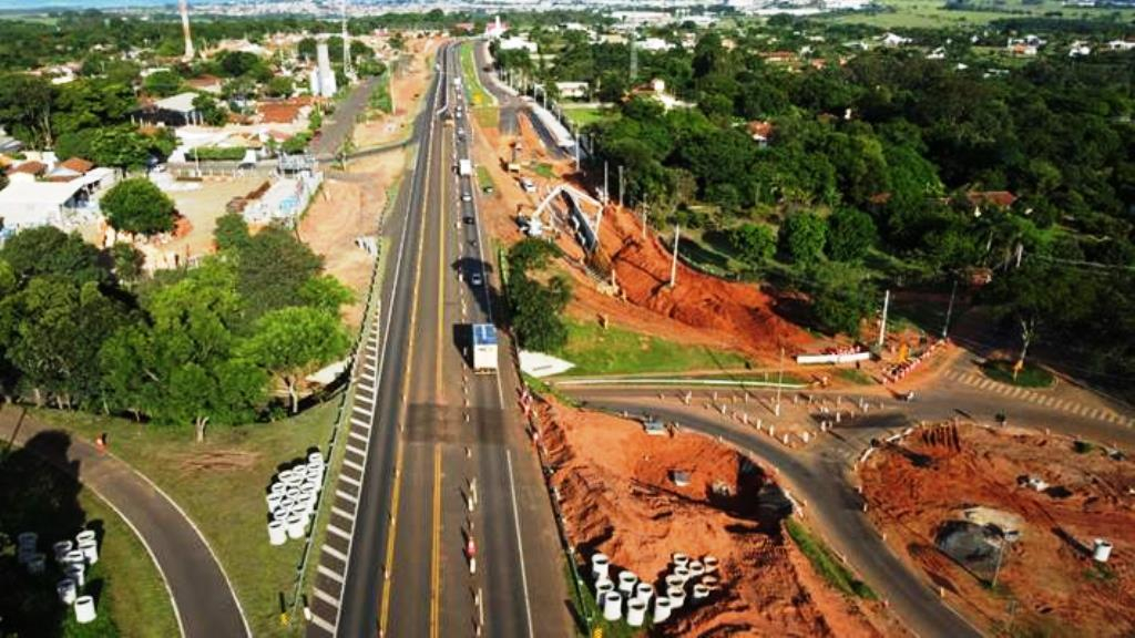 Vídeo mostra avanço de obras na SP-294; empresa pede atenção a motoristas