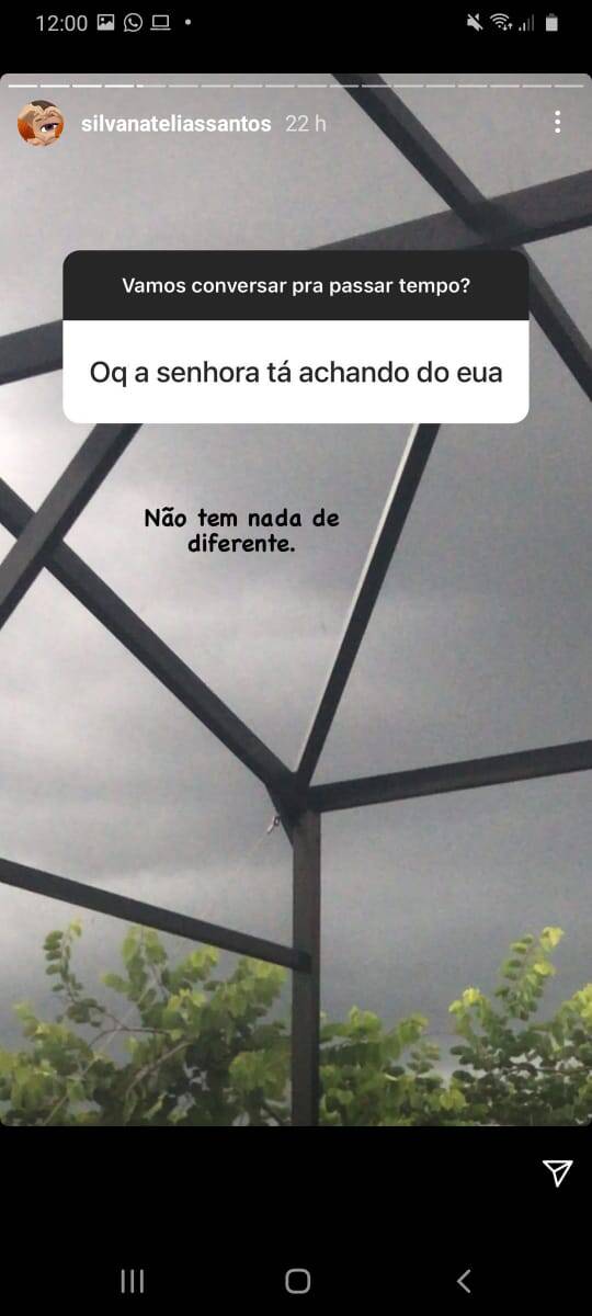 Mãe de Larissa Manoela respondendo seguidores de mal humor. Foto: Reprodução/Instagram