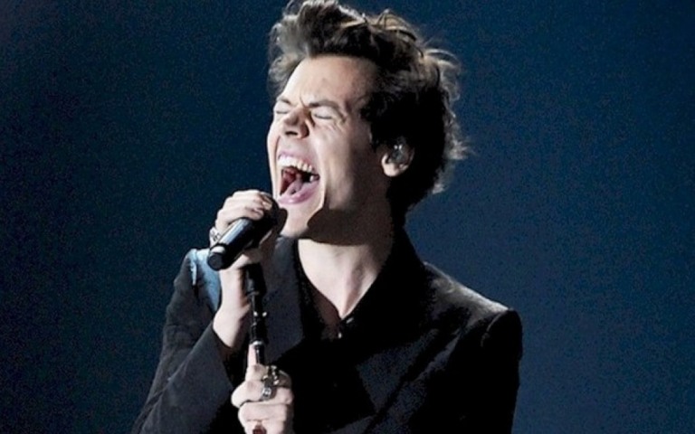 Harry Styles iguala recorde dos Beatles. Entenda
