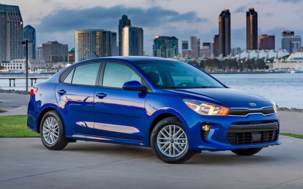 Kia Rio chega ao Brasil. E poderá ter versão sedã em breve