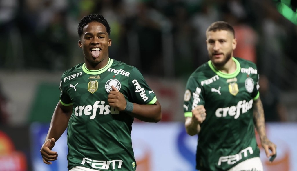 Palmeiras goleia o América-MG e amplia liderança no Brasileirão para três pontos