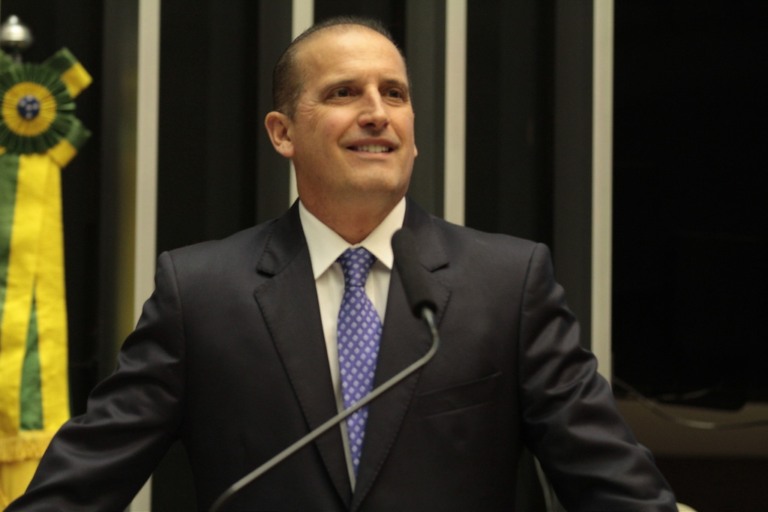 Decreto sobre posse armas deve sair na semana que vem, segundo Onyx Lorenzoni
