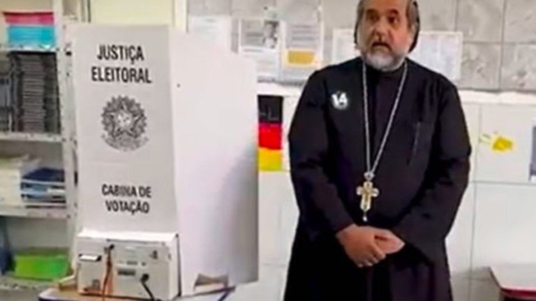 Padre Kelmon recebe somente um voto na seção onde votou