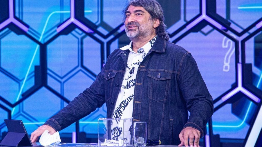 Zeca Camargo aposta em flop do BBB22 para turbinar sua estreia na Band Zeca Camargo aposta em flop do BBB22 para turbinar sua estreia na Band
