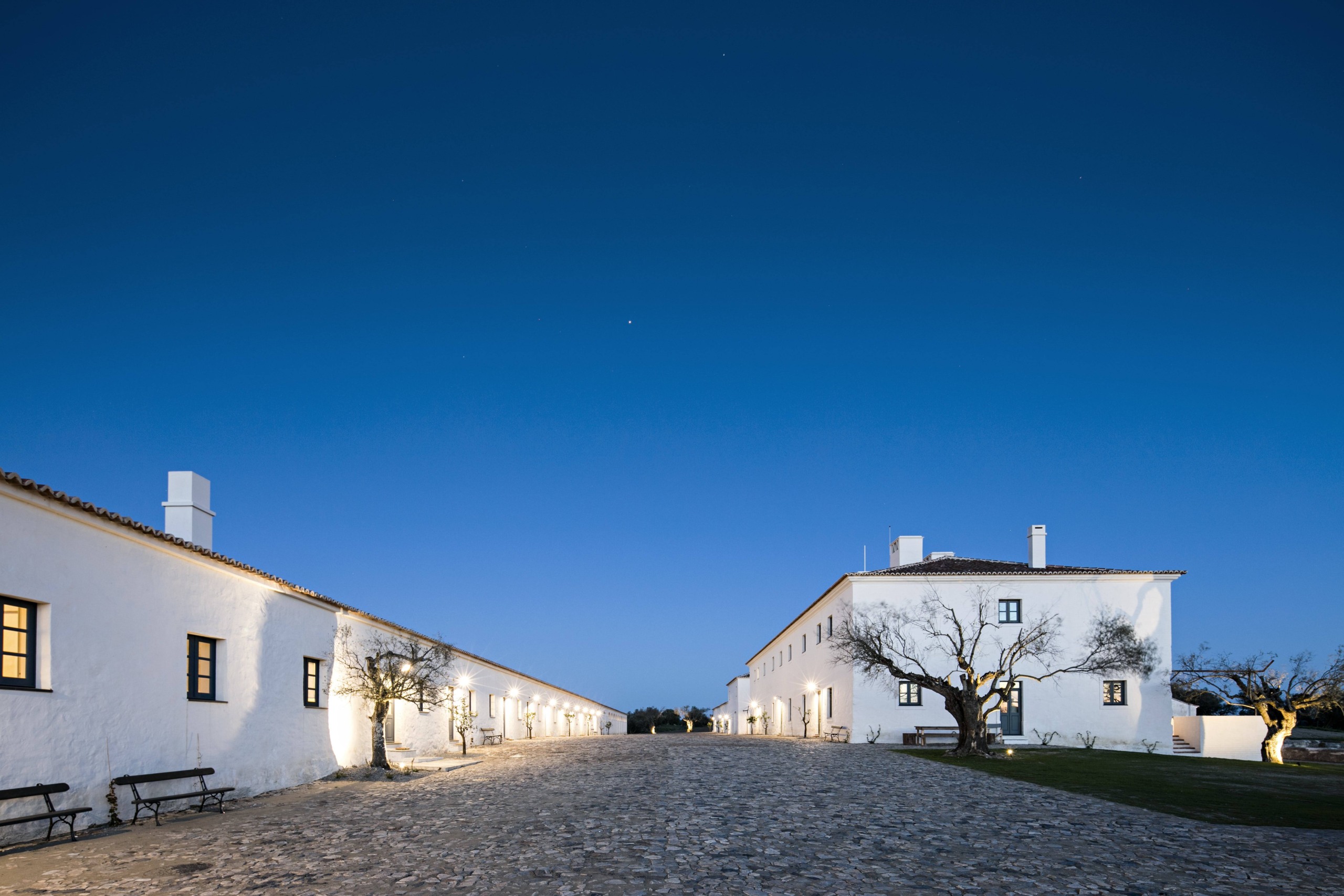 São Lourenço do Barrocal oferece hotel, spa, restaurante e lazer; é possível ficar na construção principal ou alugar uma casa. Foto: Divulgação