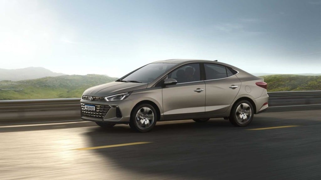 Hyundai inicia período de pré-venda do novo sedã HB20S da linha 2023