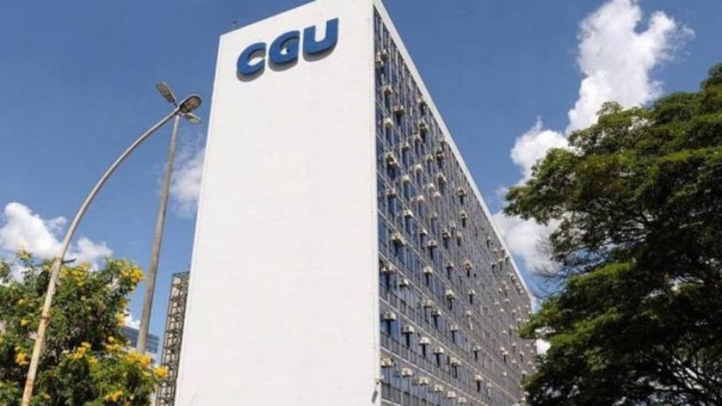 CGU abre concurso com 375 vagas; salários chegam a R$ 19 mil