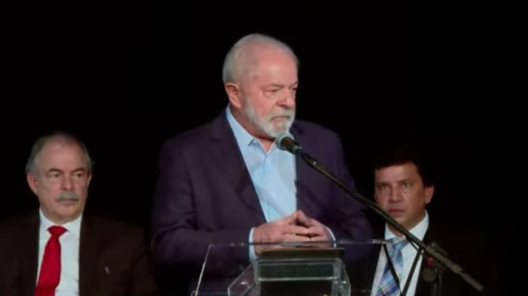Lula se reúne com cúpula do MDB após anunciar novos ministros