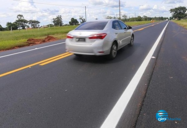 Com obra parada em Marília, estrada ganha sinalização na região