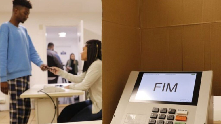 Eleições: posso transferir meu local de votação para o segundo turno?