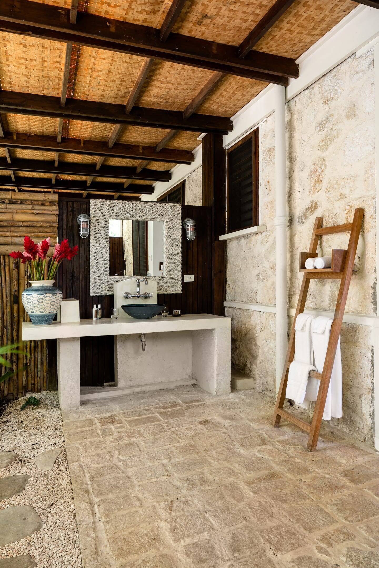 Esta villa é onde Ian Fleming escreveu a maioria dos romances de James Bond. Foto: Airbnb