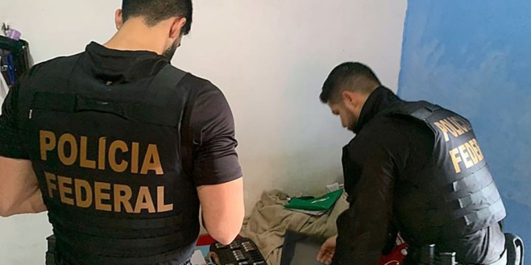 © Polícia